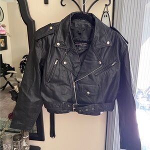 Vintage 80’s Wilson Women's Classic Black Leather Biker Jacket